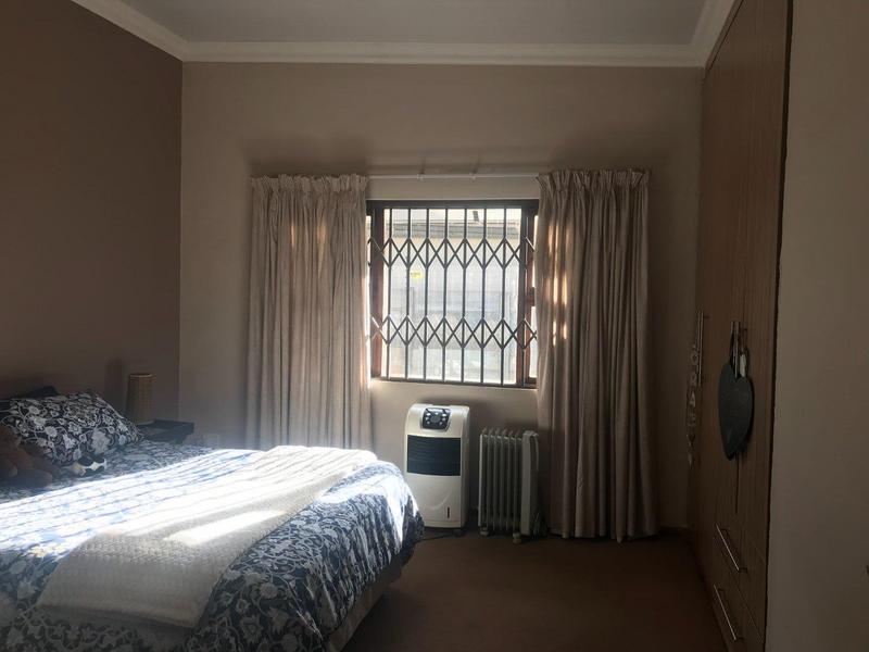 4 Bedroom Property for Sale in Universitas Free State